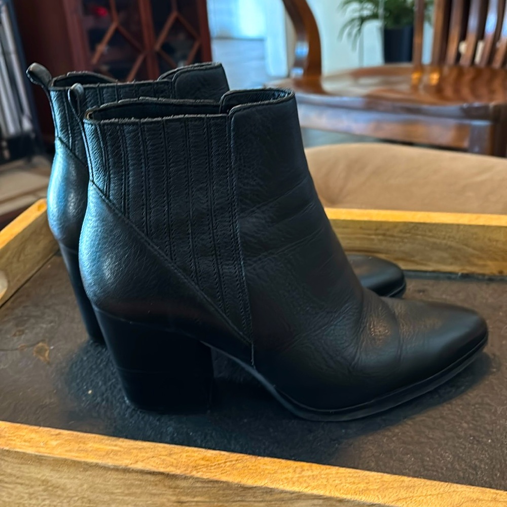 Mark Fisher ALVA POINTY TOE BOOTIE